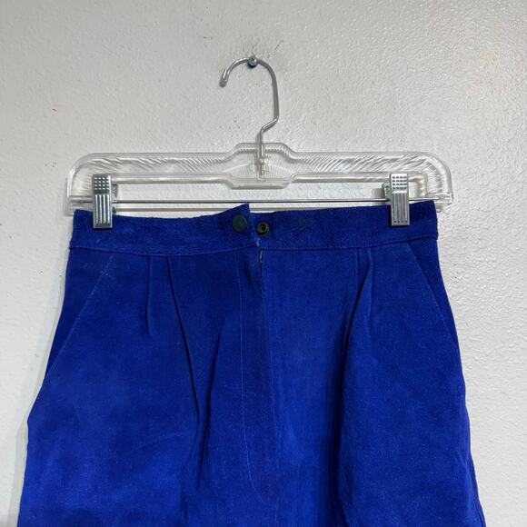 Fashion House Blue Suede Leather Vintage Shorts Sz 6 - Picture 2 of 9